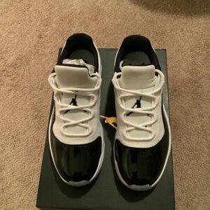 Jordan 11 Low CMFT!